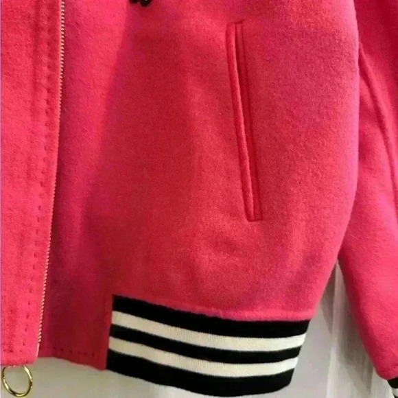 NWOT beautiful and unique bomber jacket. 80% wool 20% cashmere. Size 40 - Picture 4 of 7